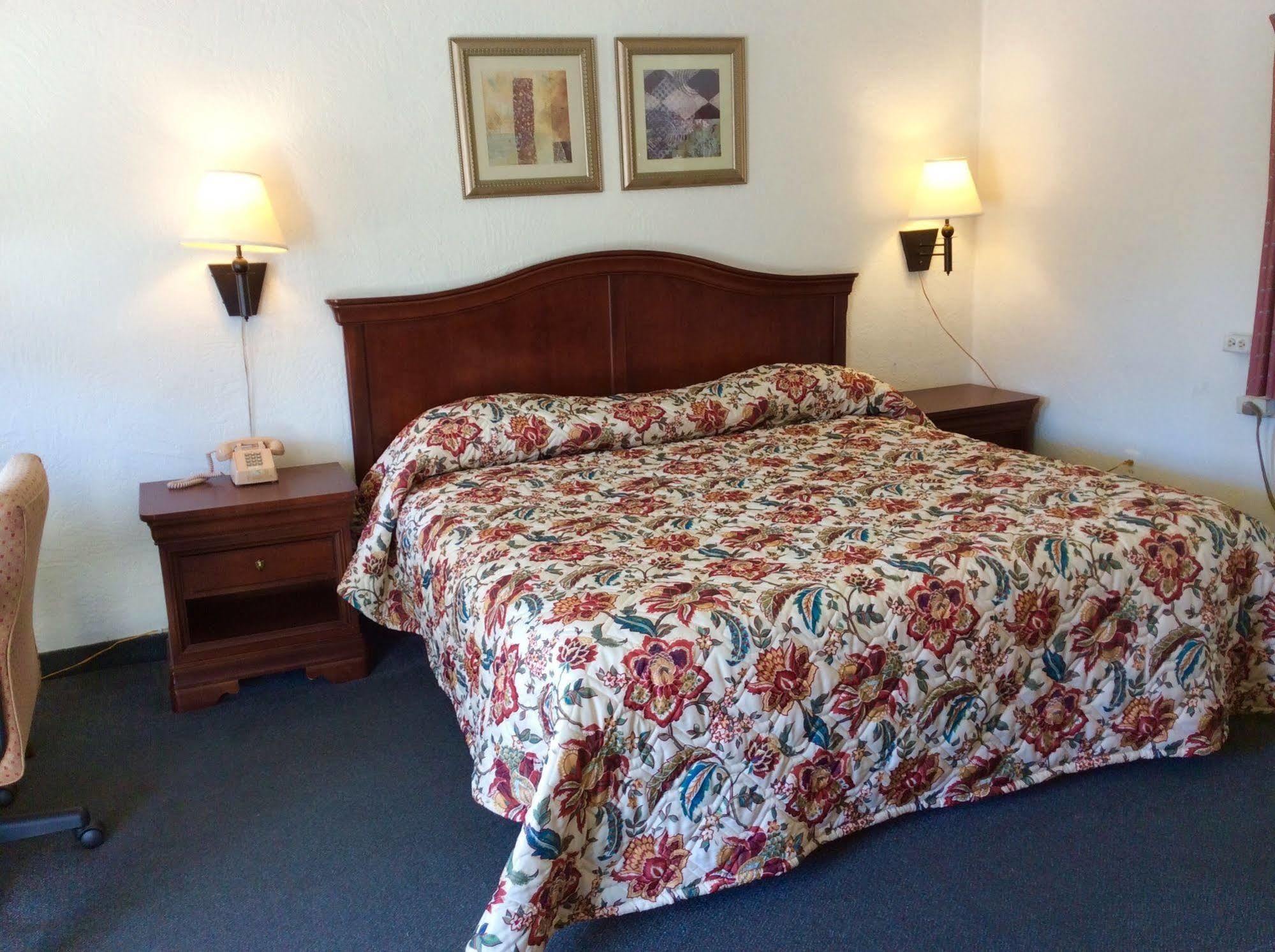 Hotel Salem-Roanoke I-81 -Listing Partner Eksteriør bilde